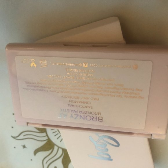 BASIC BEAUTY Bronzy AF Palette - Picture 6 of 6
